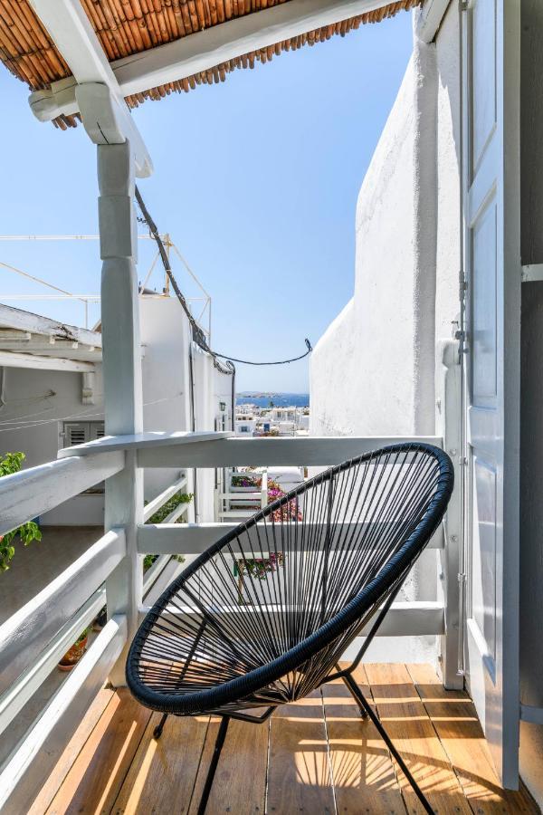 Villa Floral With Marvelous View To